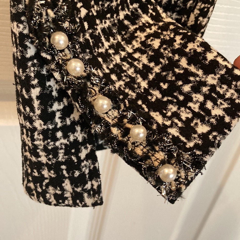Up! Houndstooth Print Pants with ankle vent faux Pearl and Fringe Details Sz 12 - Picture 5 of 12